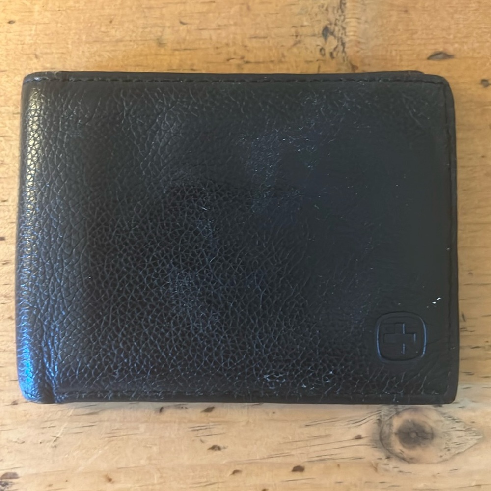 Swiss Gear billfold